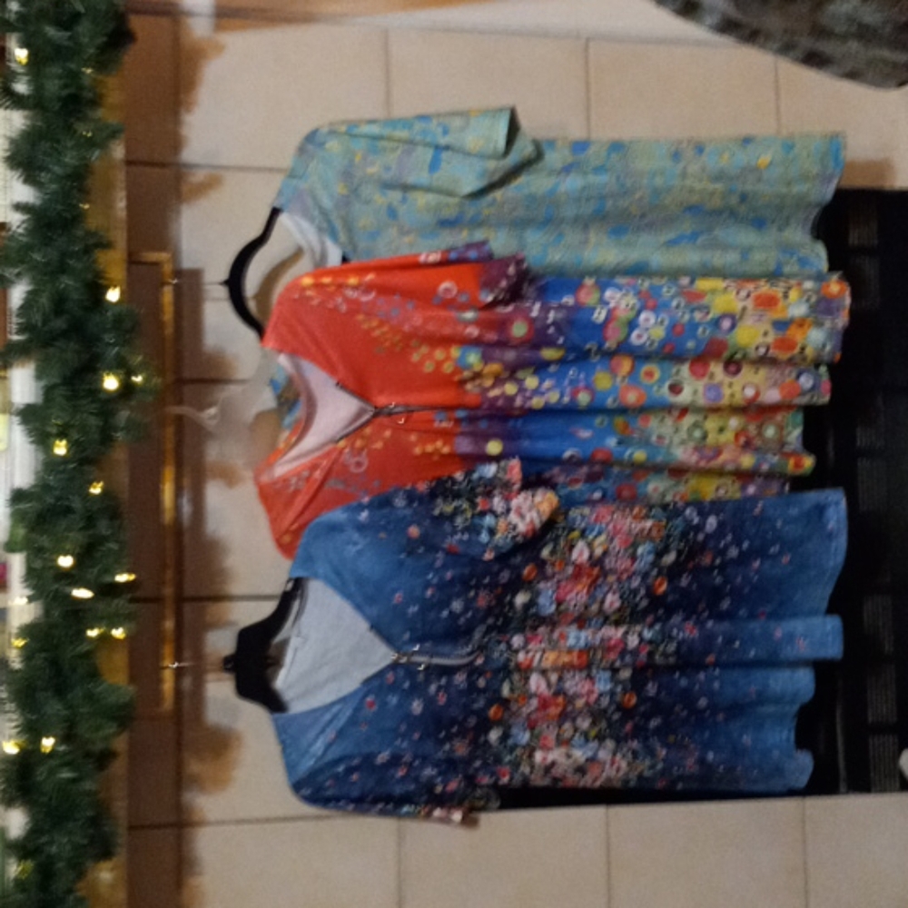 Women's tunic  tops XL three  tops@ 18 each